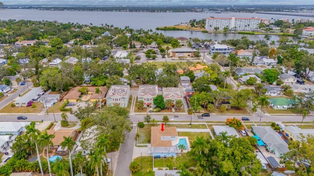 BRADENTON /VIRGINIA PARK - Residential