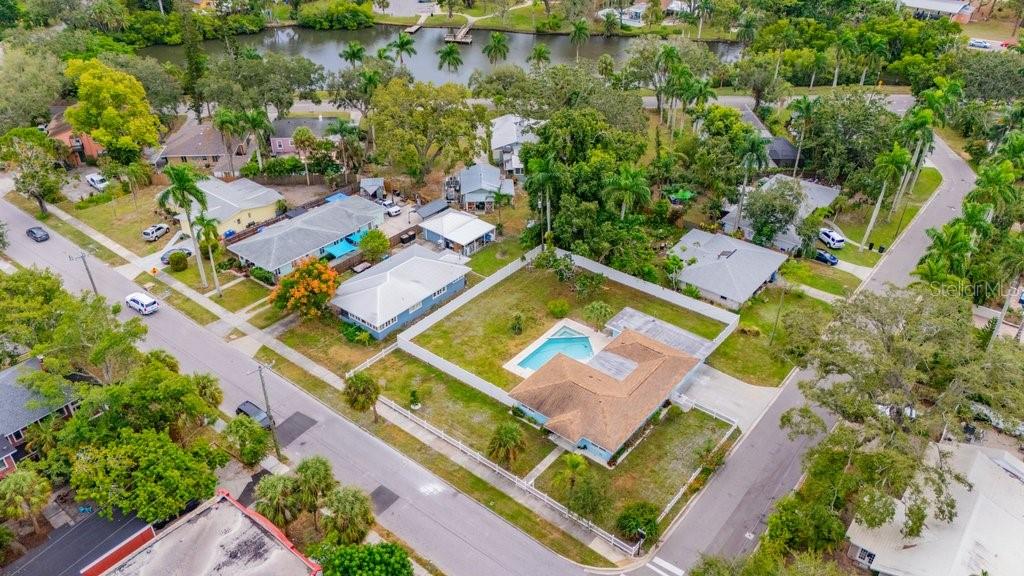 BRADENTON /VIRGINIA PARK - Residential