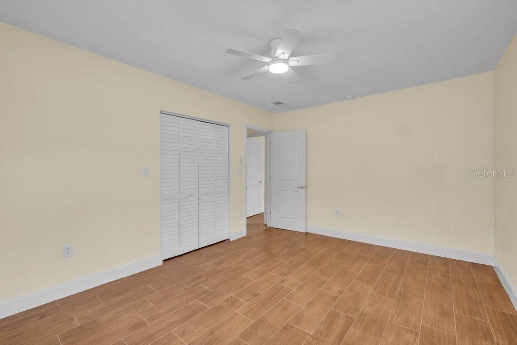 BRADENTON /VIRGINIA PARK - Residential