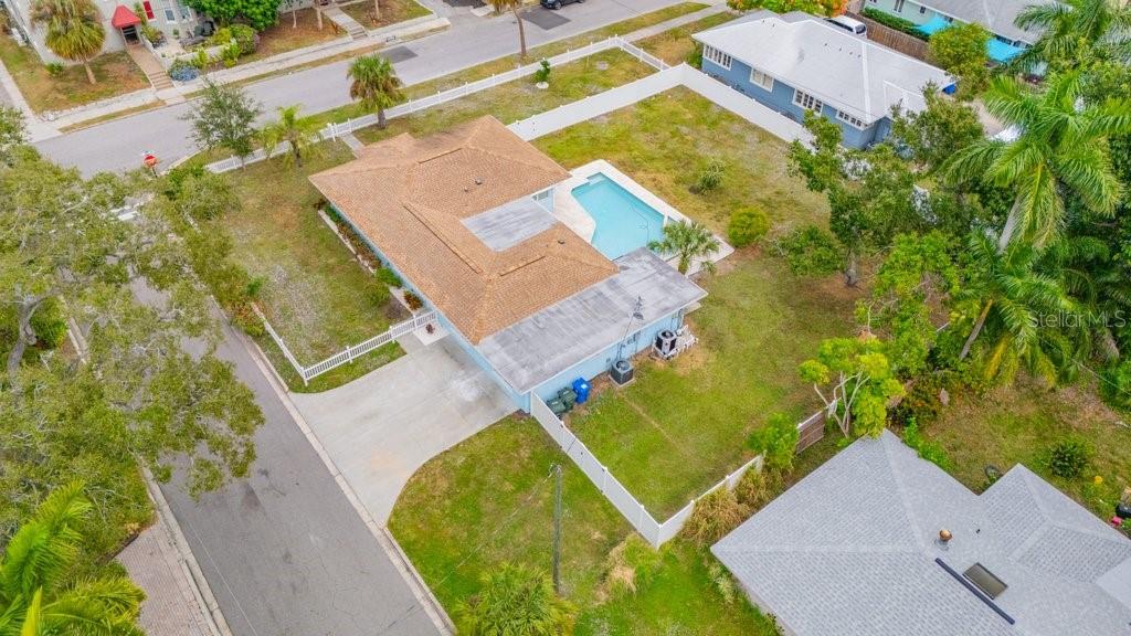BRADENTON /VIRGINIA PARK - Residential