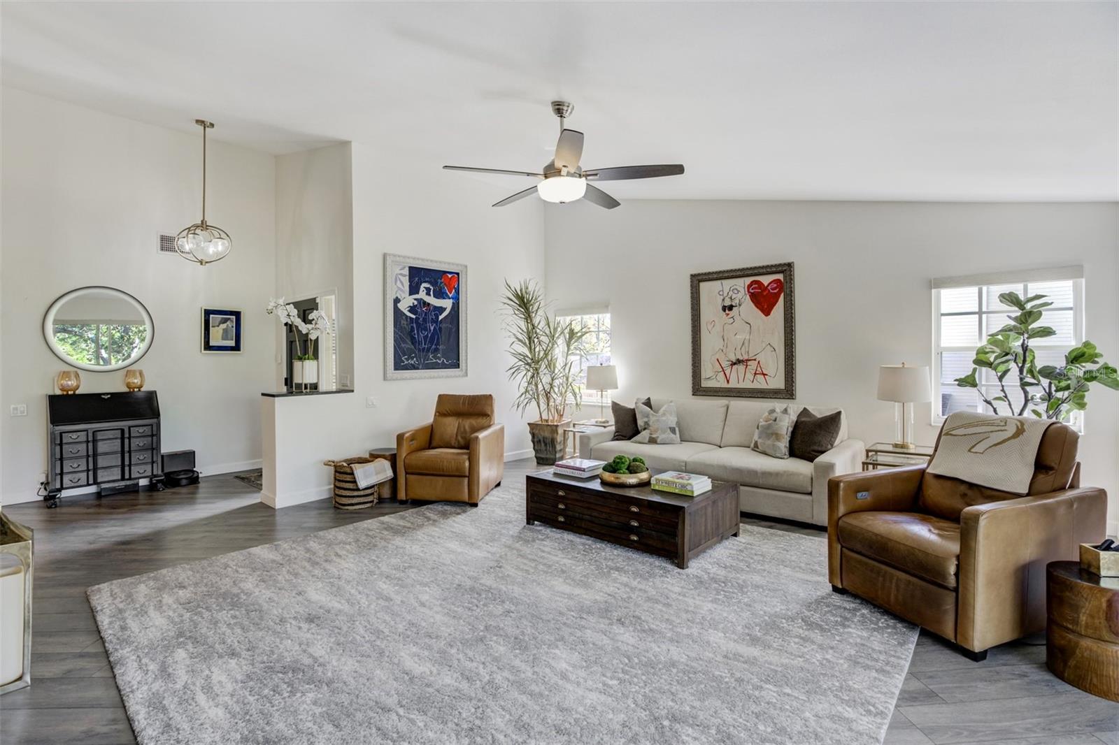 PELICAN PLACE - Residential