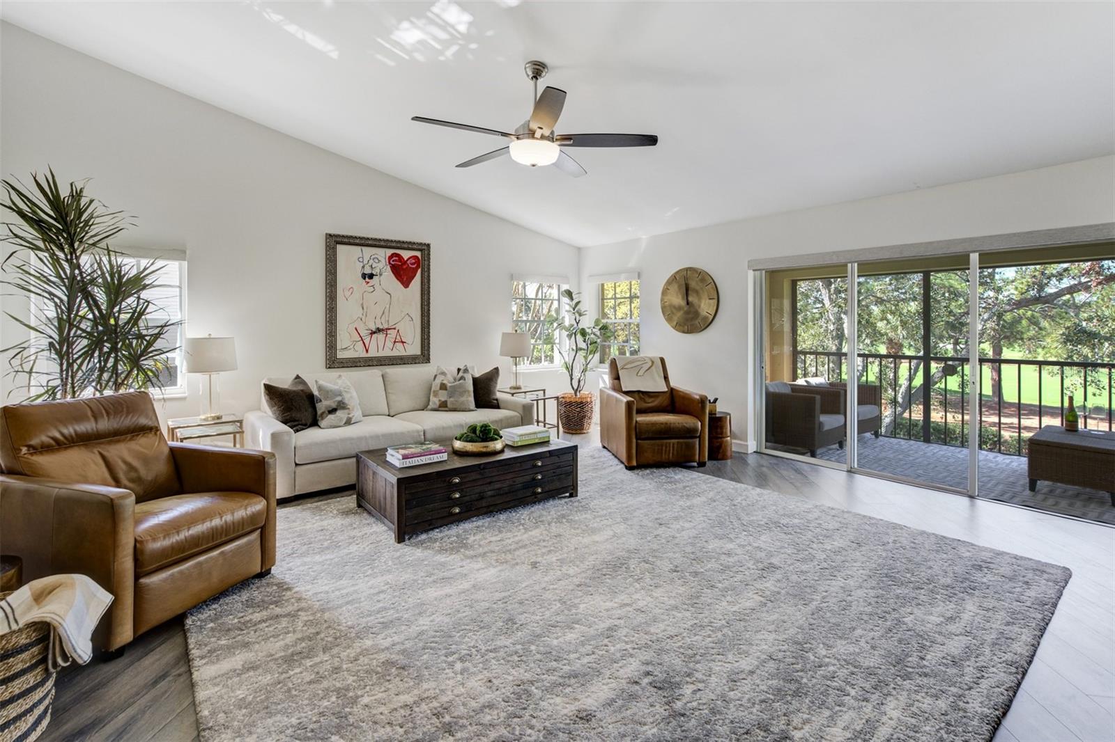 PELICAN PLACE - Residential