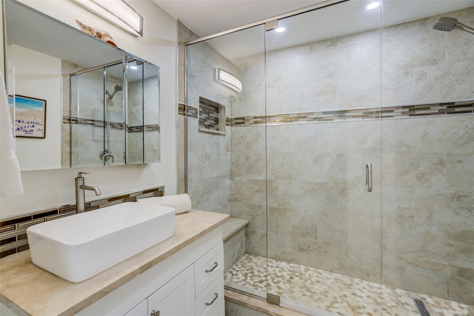 PELICAN PLACE - Residential