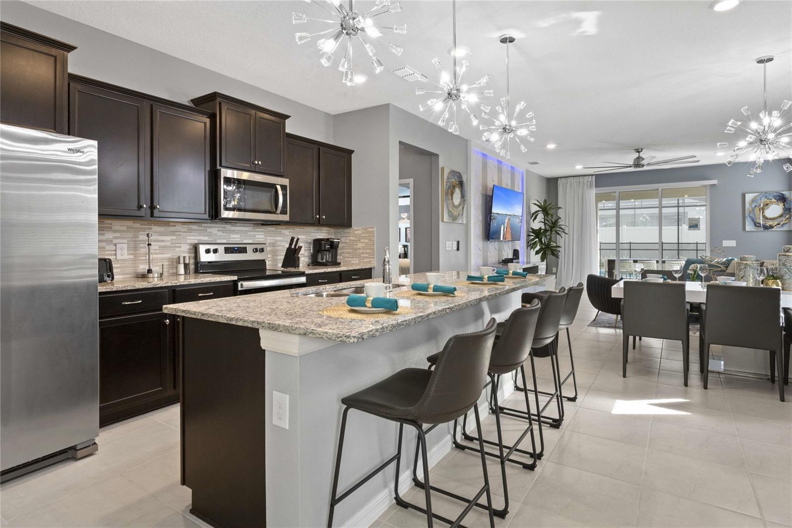 2217 LELANI CIR