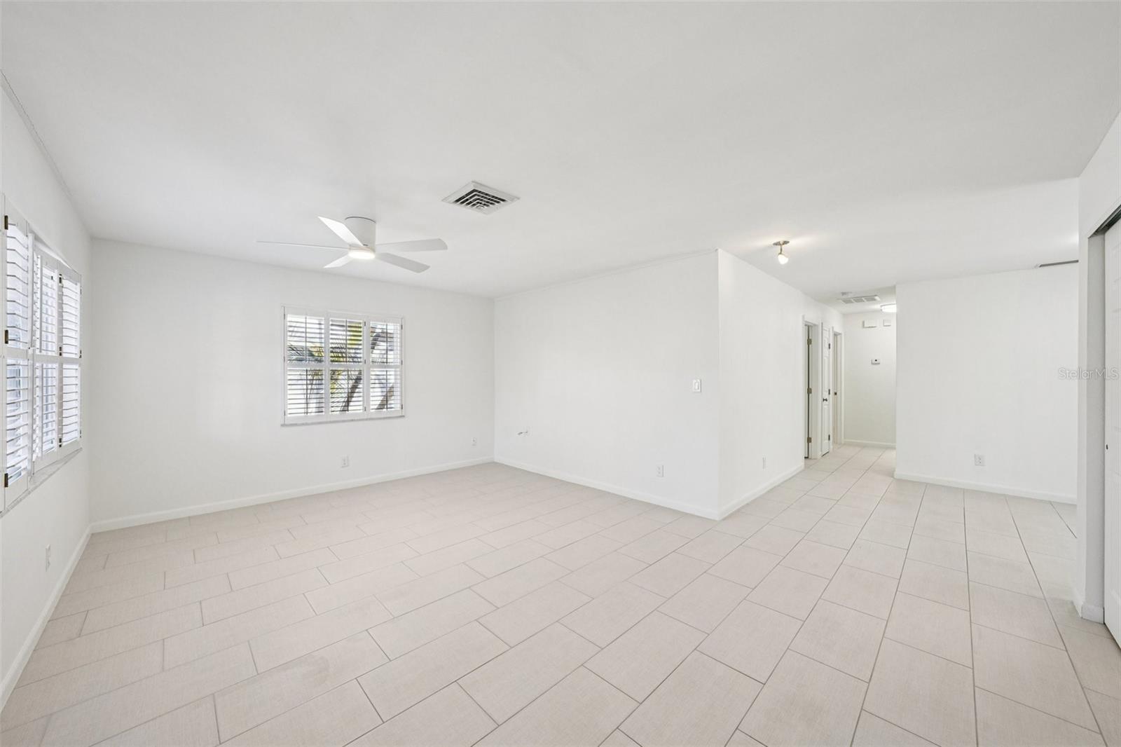 SHORE ACRES OVERLOOK SEC - Residential