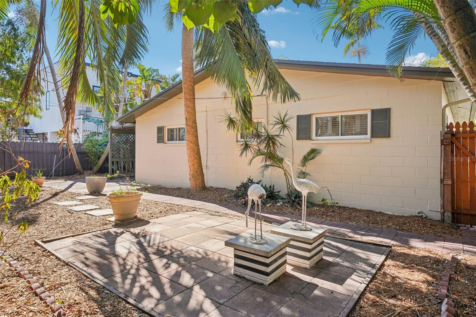 SHORE ACRES OVERLOOK SEC - Residential