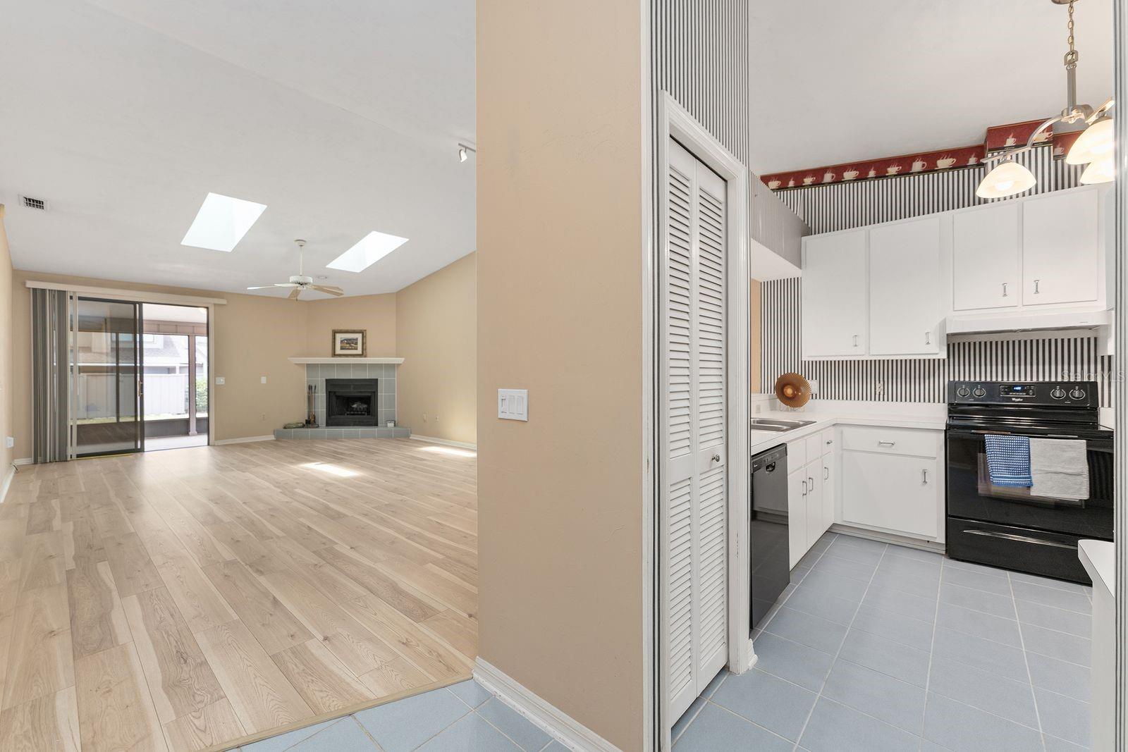 MILE RUN UNIT D REP - Residential