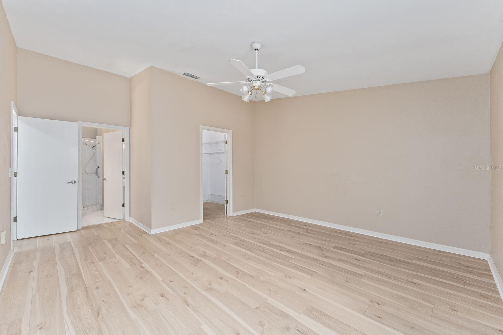 MILE RUN UNIT D REP - Residential