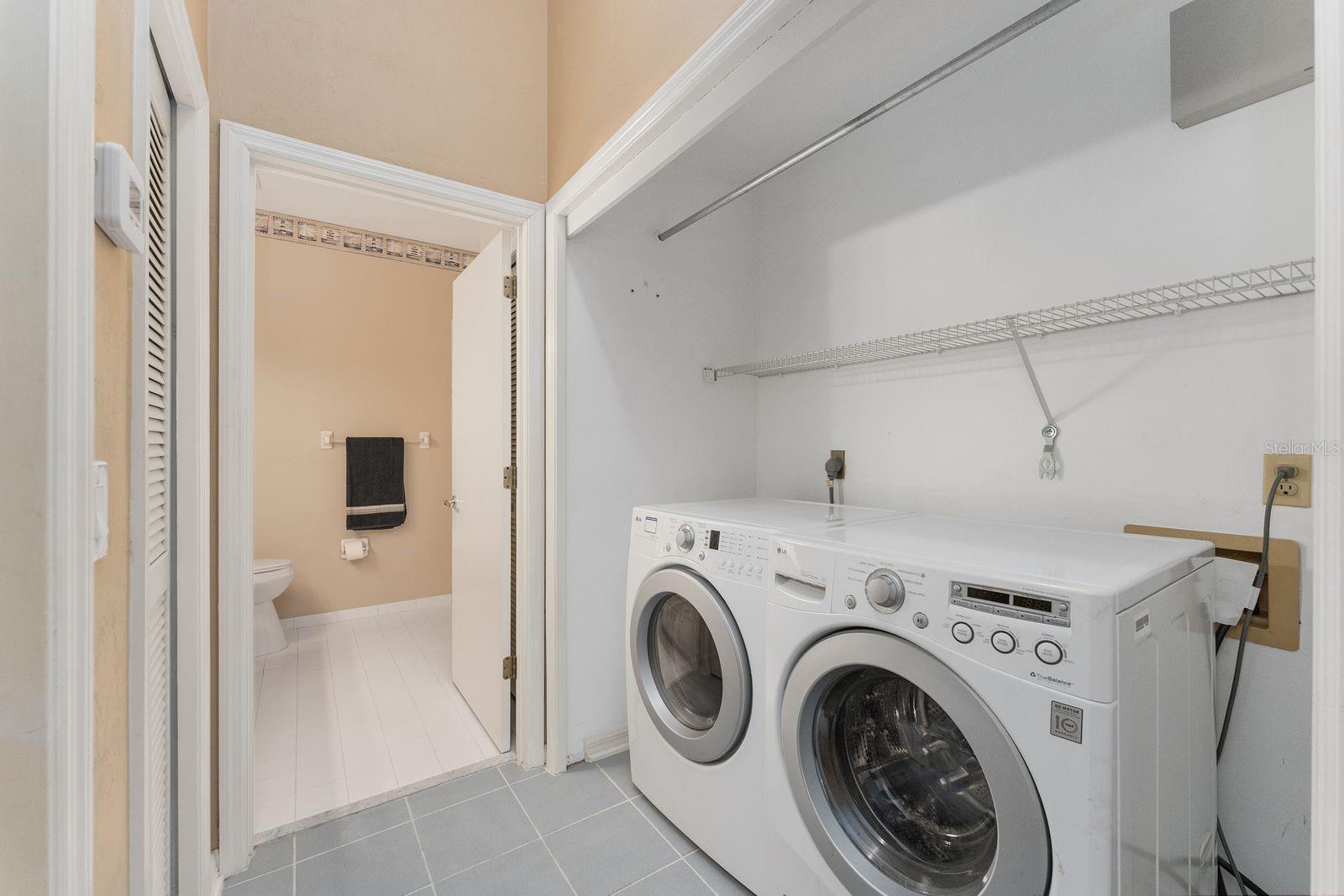 MILE RUN UNIT D REP - Residential
