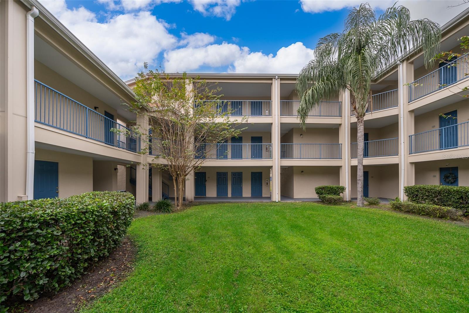 BERMUDA DUNES PRIVATE RESIDENCE - Residential