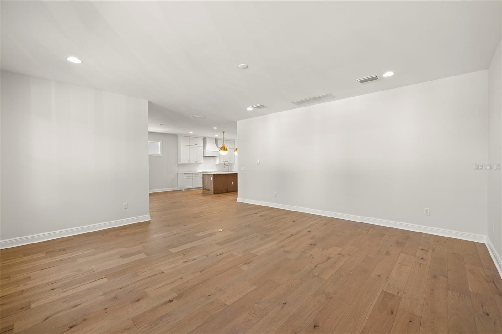 BALL SUB - Residential