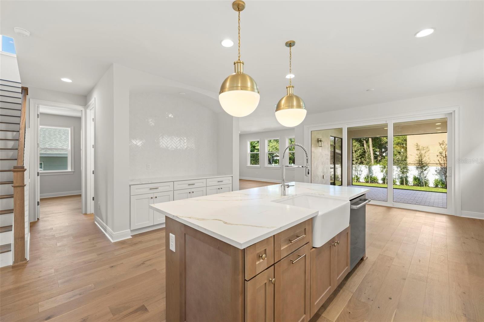 BALL SUB - Residential