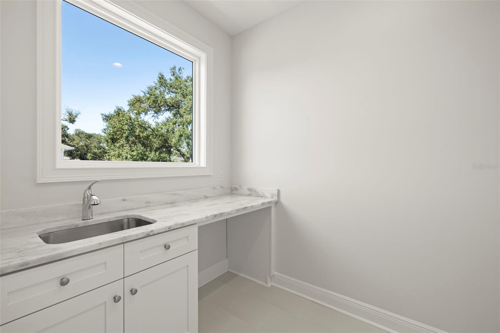 BALL SUB - Residential