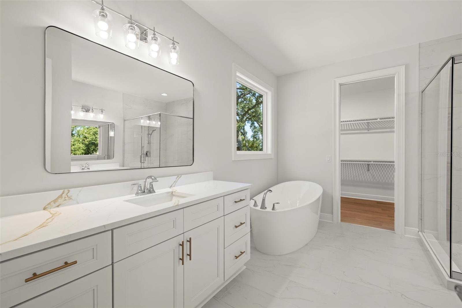 BALL SUB - Residential