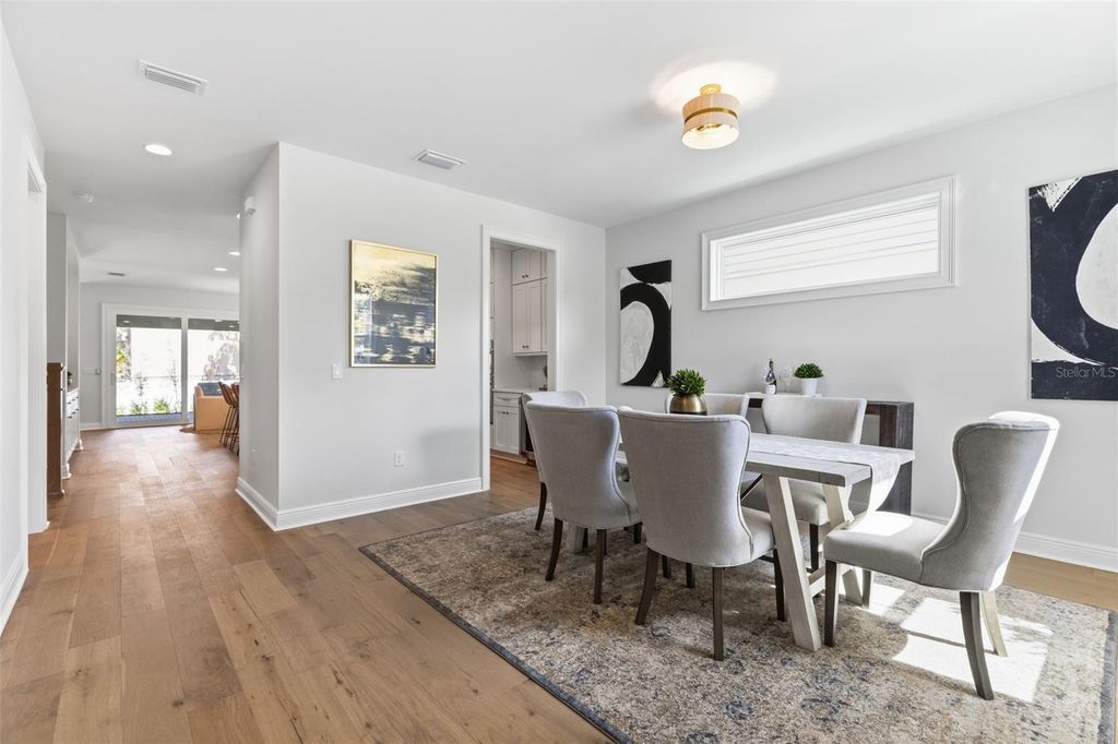 Photo of 4605 W San Jose Street, Tampa, FL 33629 (MLS # TB8444701)