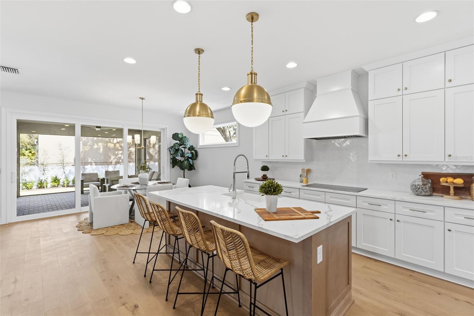 4605 W SAN JOSE STREET