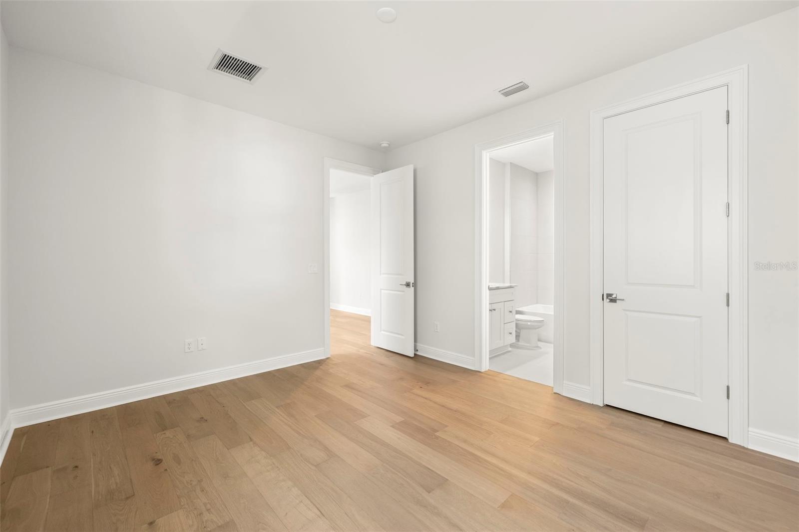 BALL SUB - Residential