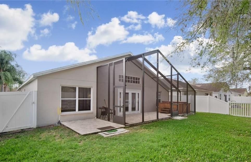 LEXINGTON OAKS PH 01 - Residential Lease