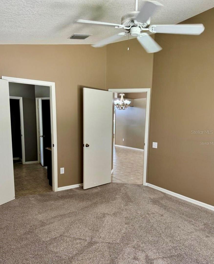 LEXINGTON OAKS PH 01 - Residential Lease