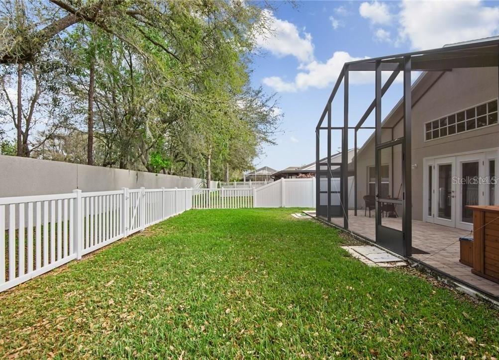 LEXINGTON OAKS PH 01 - Residential Lease