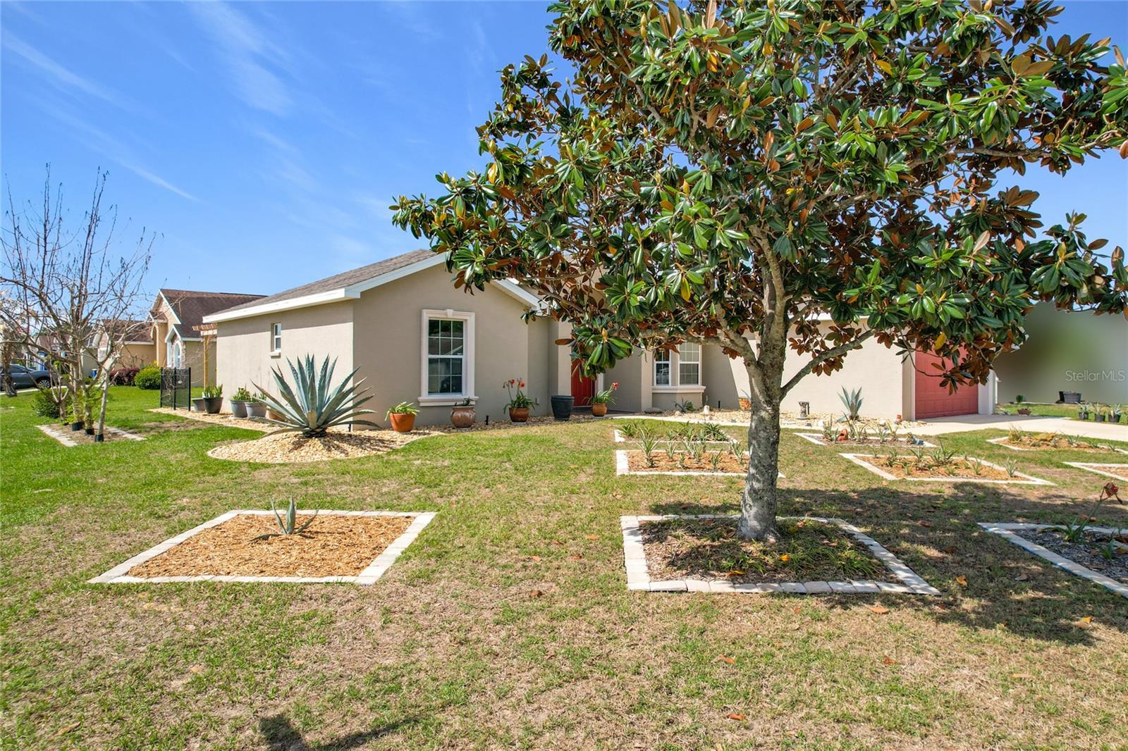 WIND MEADOWS - Residential