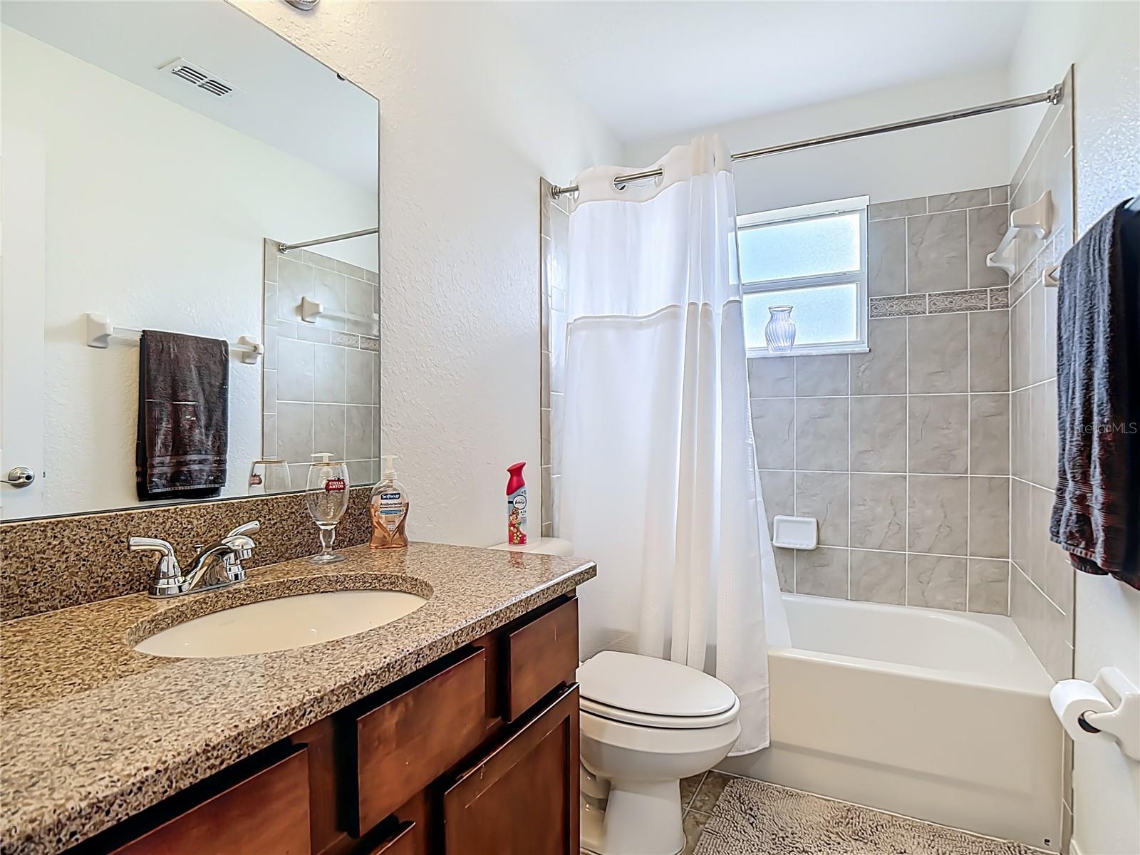 WIND MEADOWS - Residential