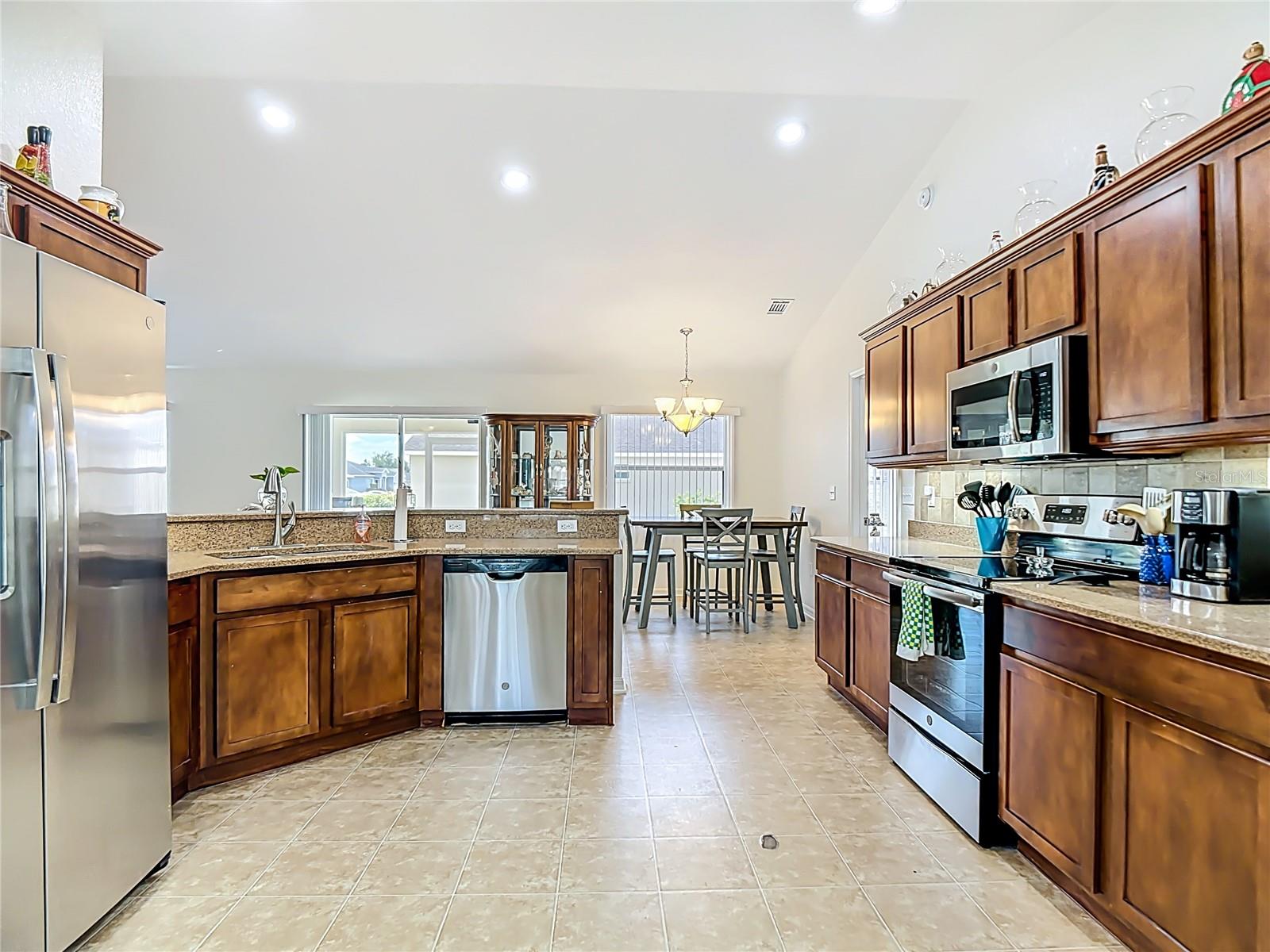 WIND MEADOWS - Residential