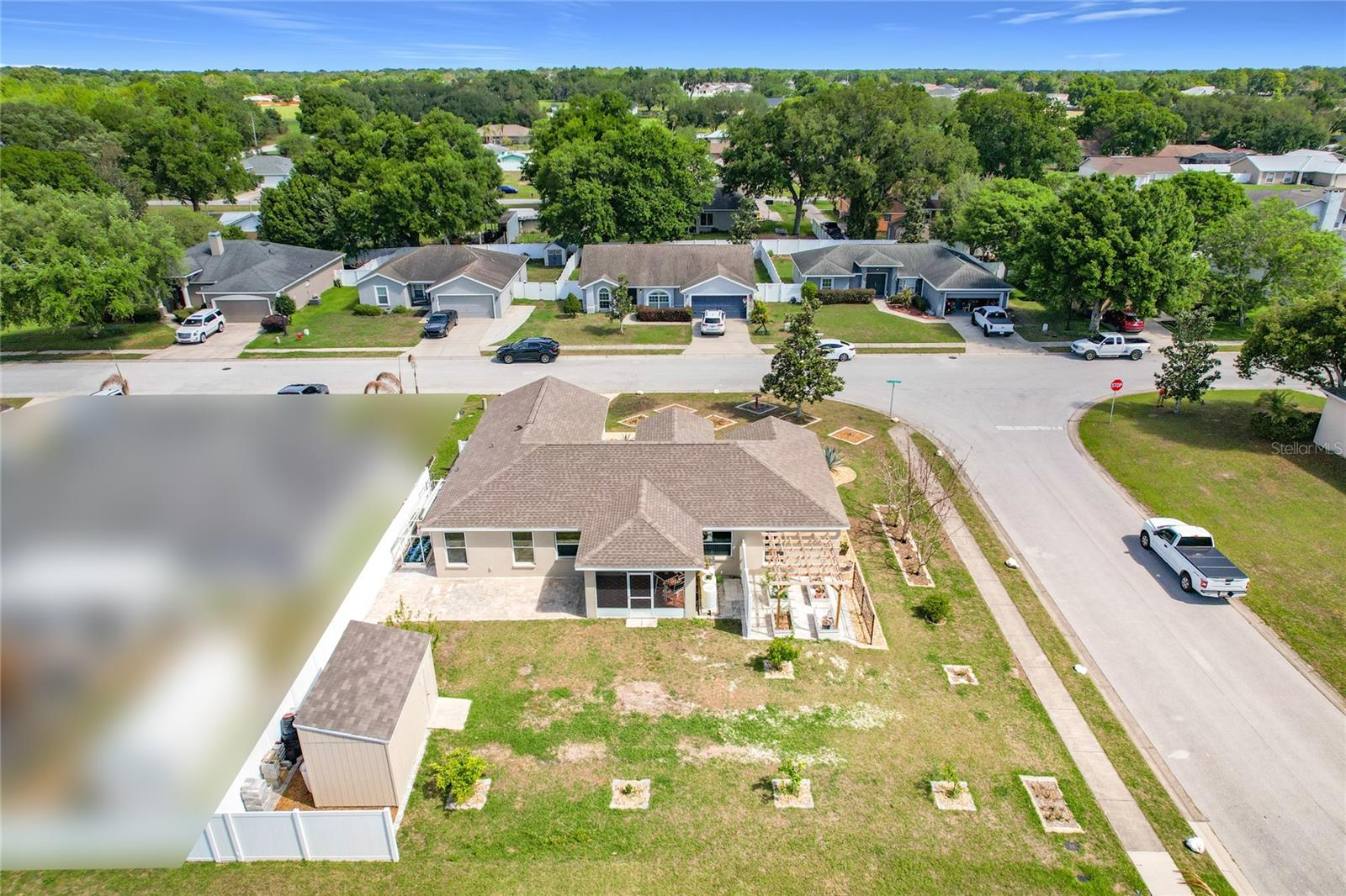 WIND MEADOWS - Residential