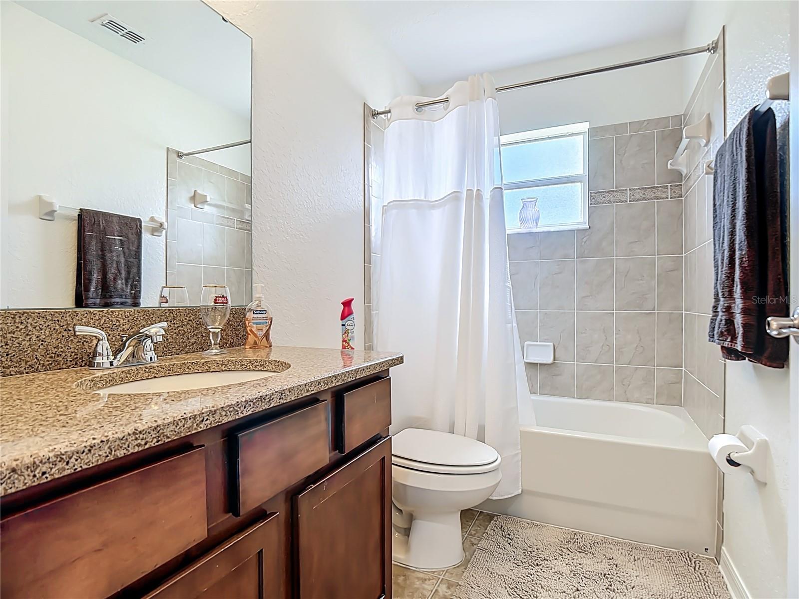 WIND MEADOWS - Residential