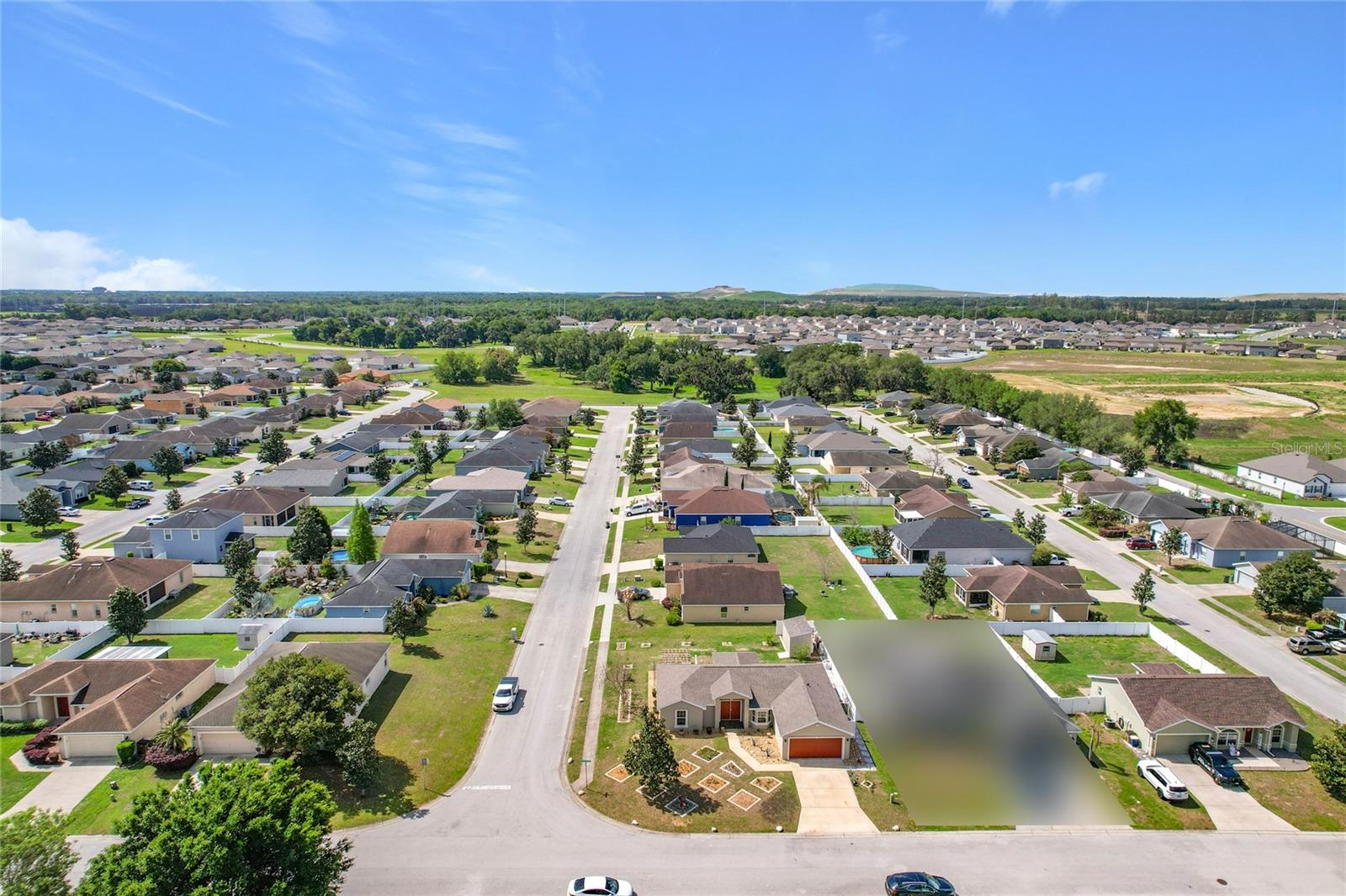 WIND MEADOWS - Residential