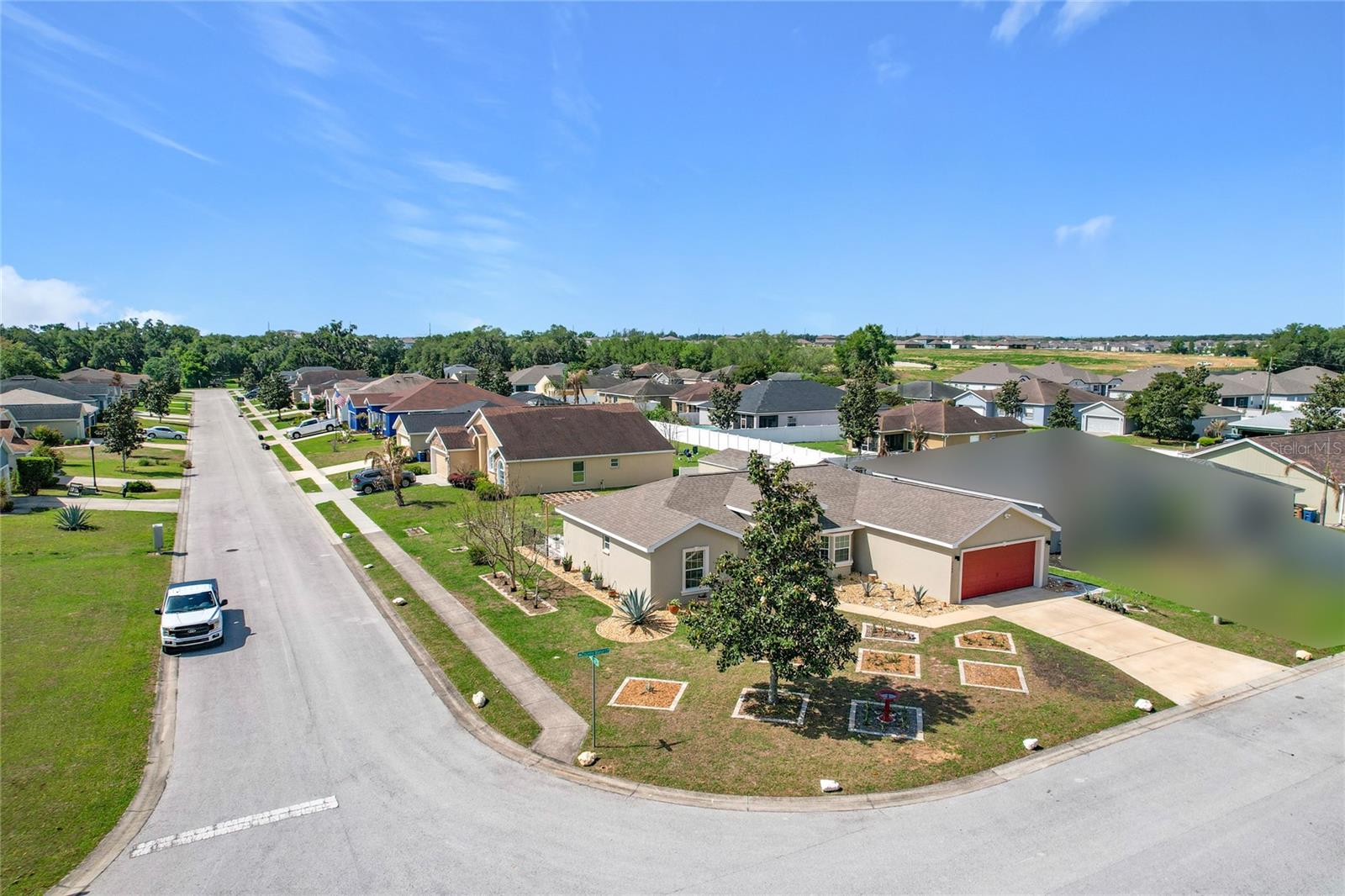 WIND MEADOWS - Residential