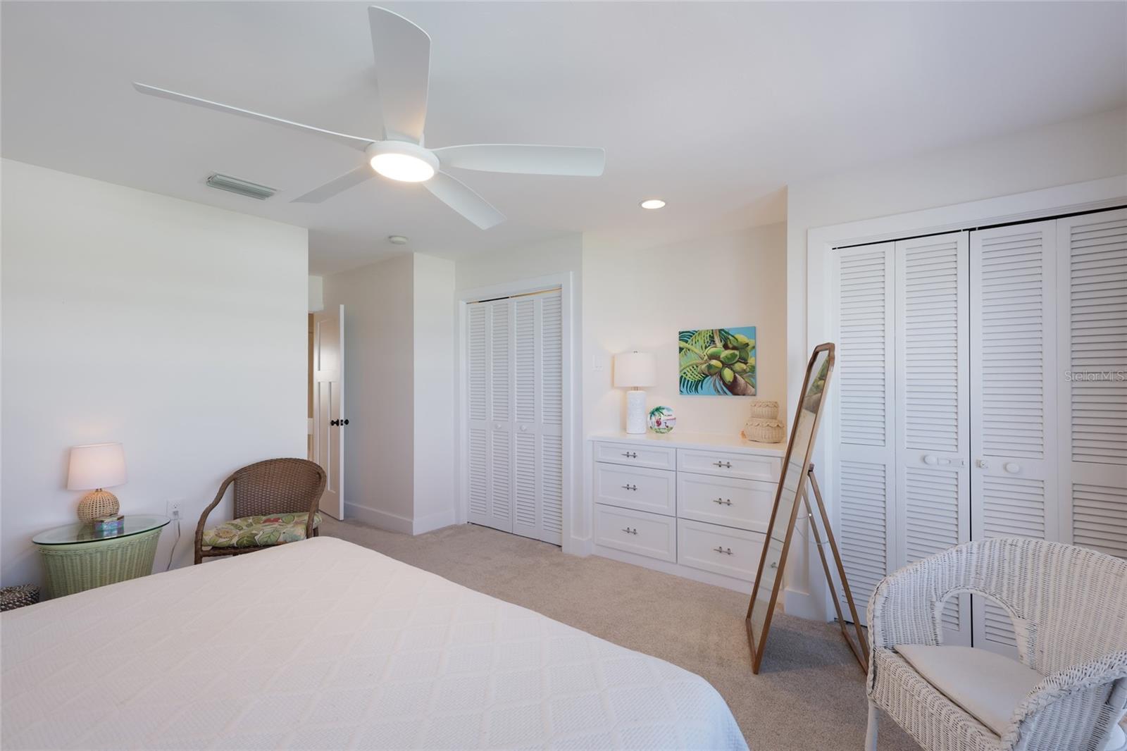 SUNDOWN COLONY - Residential