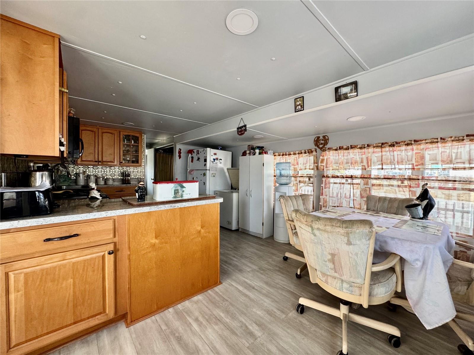 AMERICAN CONDOMINIUM PARKS ZEPHYRHILLS - Residential