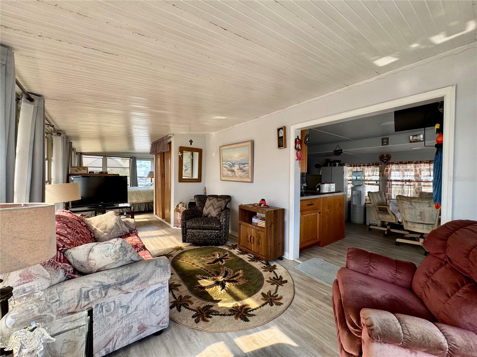 AMERICAN CONDOMINIUM PARKS ZEPHYRHILLS - Residential