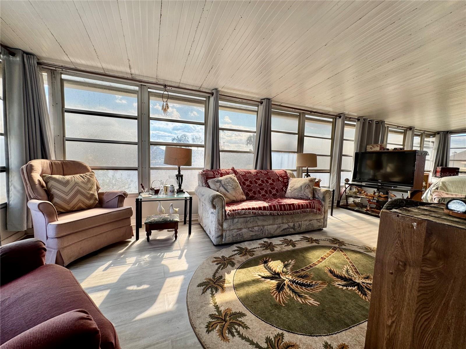 AMERICAN CONDOMINIUM PARKS ZEPHYRHILLS - Residential