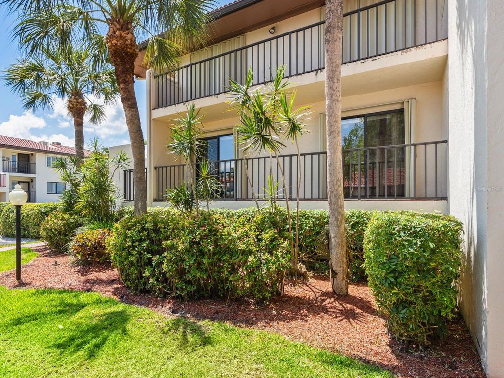 Photo of 3440 Wild Oak Bay Boulevard #127, Bradenton, FL 34210 (MLS # A4660592)