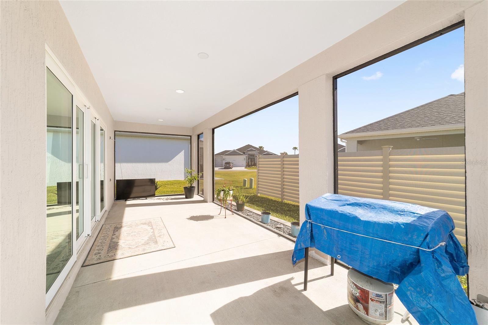 VILLAGES/SOUTHERN OAKS - Residential