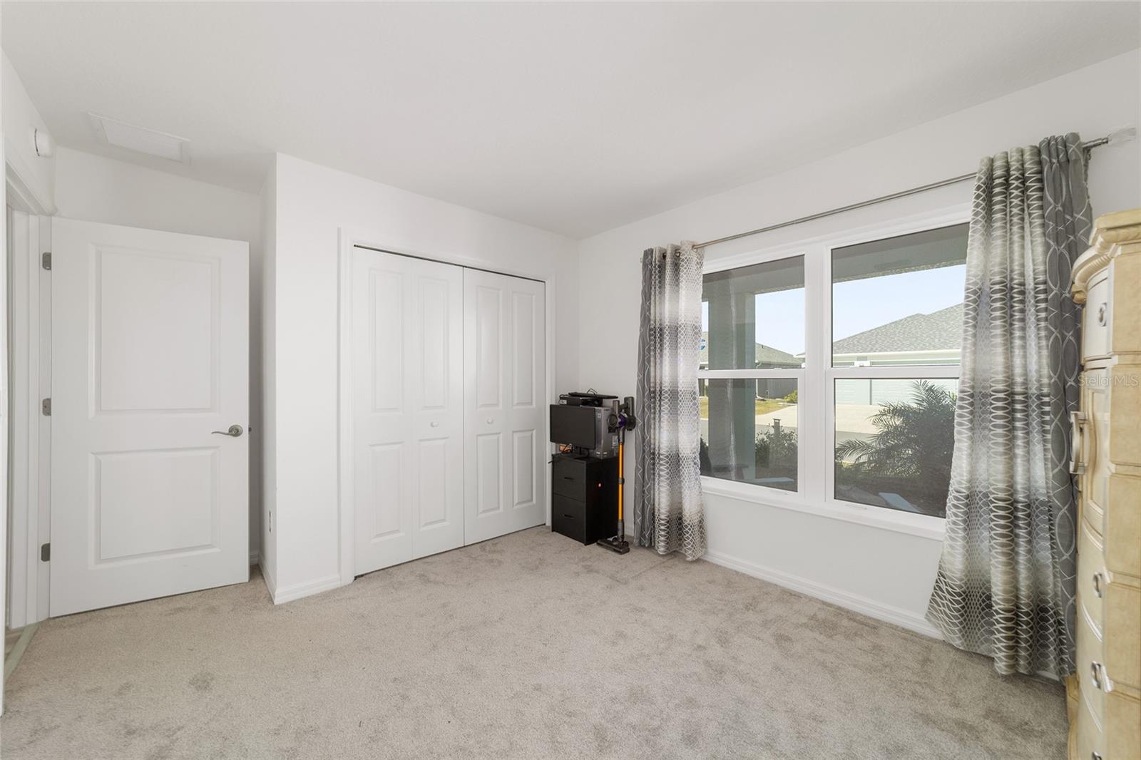 VILLAGES/SOUTHERN OAKS - Residential