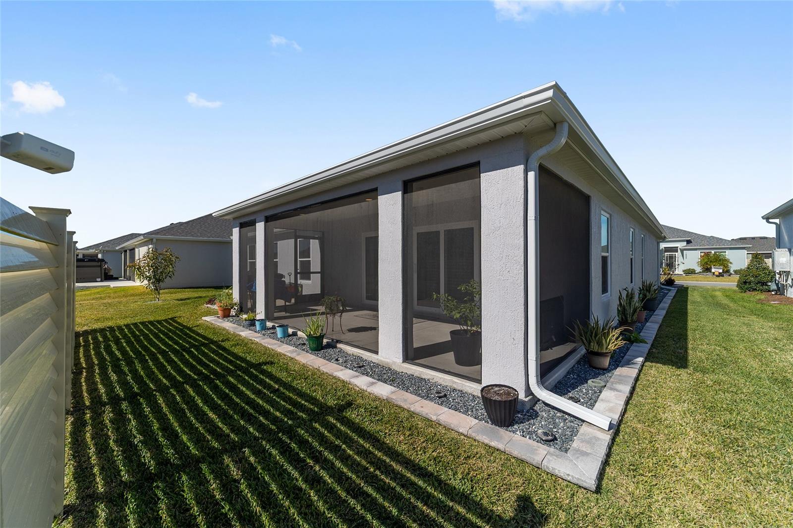 VILLAGES/SOUTHERN OAKS - Residential