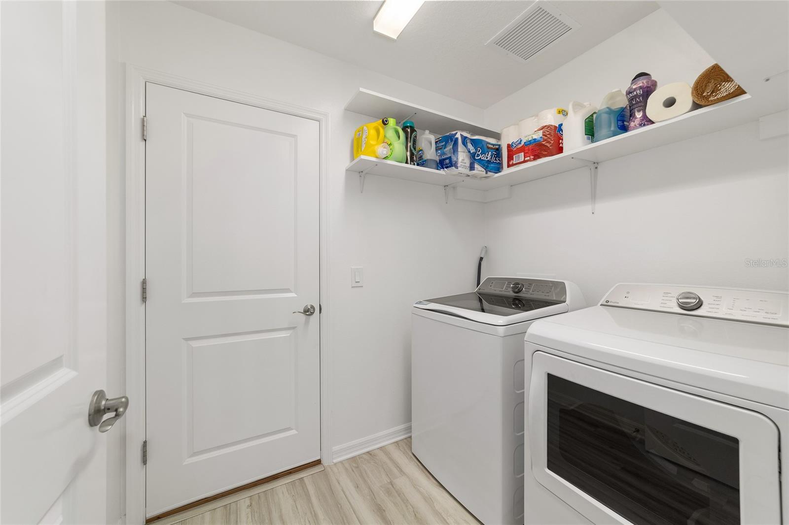 VILLAGES/SOUTHERN OAKS - Residential