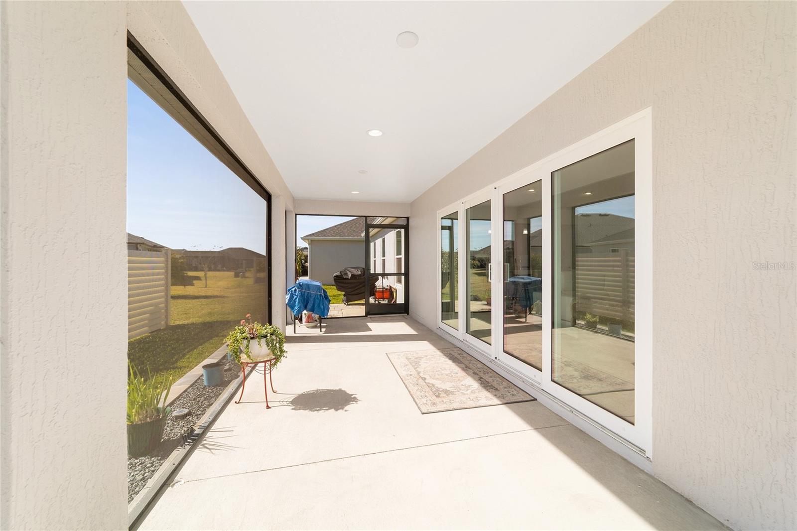 VILLAGES/SOUTHERN OAKS - Residential