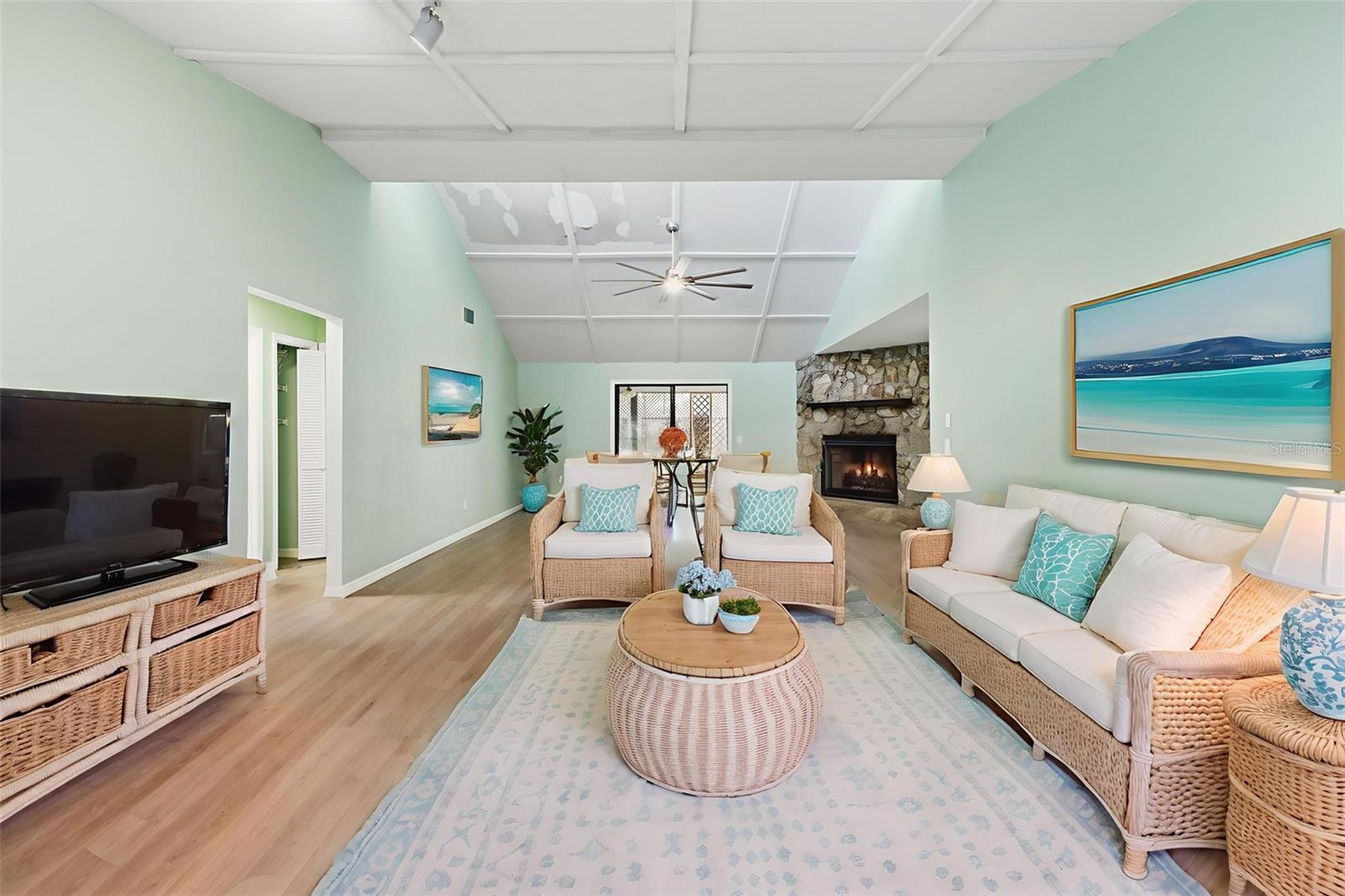 11599 W TIMBERLANE DRIVE