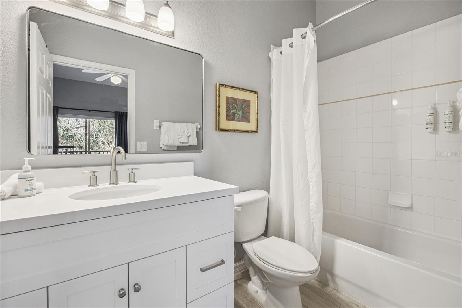 BAHAMA BAY - Residential