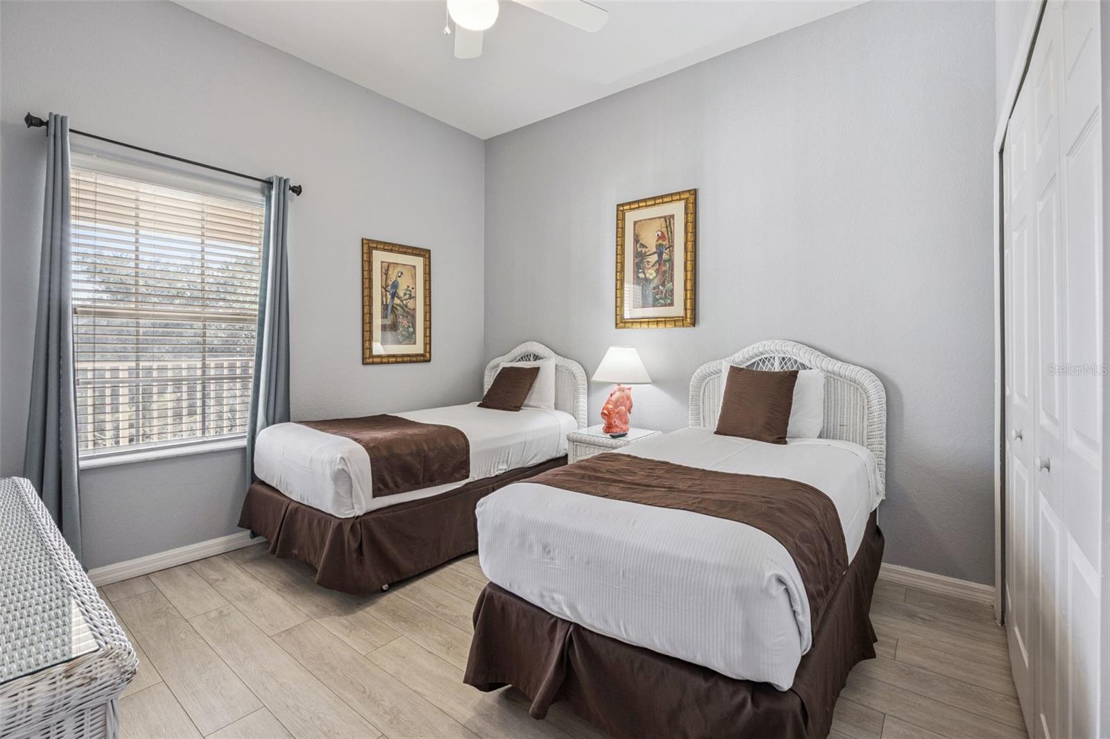 BAHAMA BAY - Residential