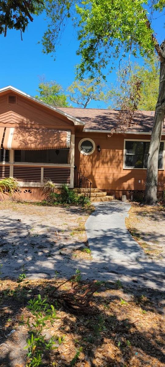 STANLEY HEIGHTS - Residential Lease