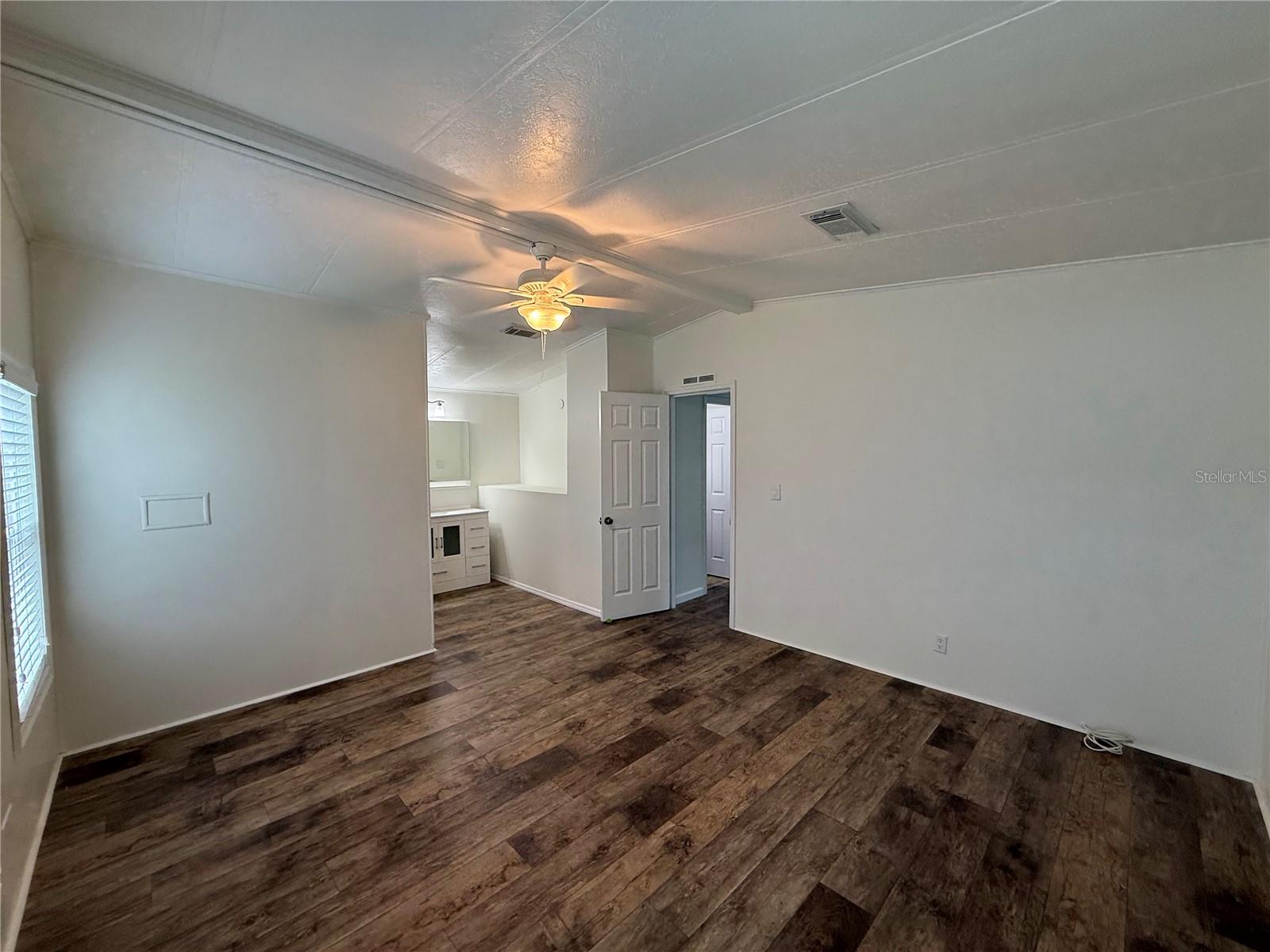 CONTINENTAL CNTRY CLUB INC RESIDENCE - Residential