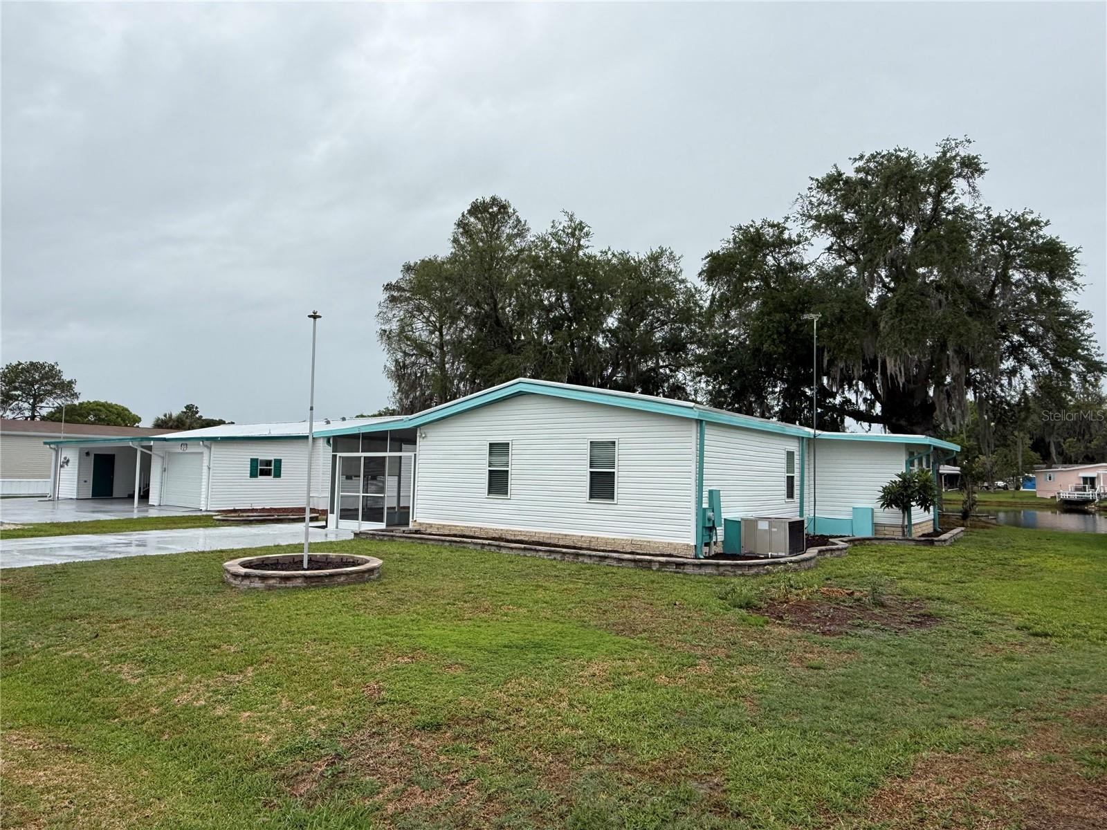 CONTINENTAL CNTRY CLUB INC RESIDENCE - Residential