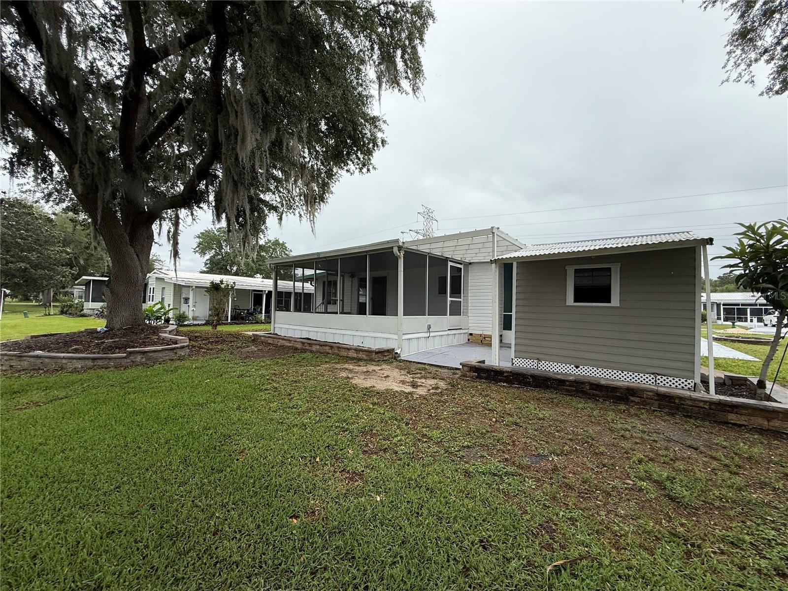 CONTINENTAL CNTRY CLUB INC RESIDENCE - Residential