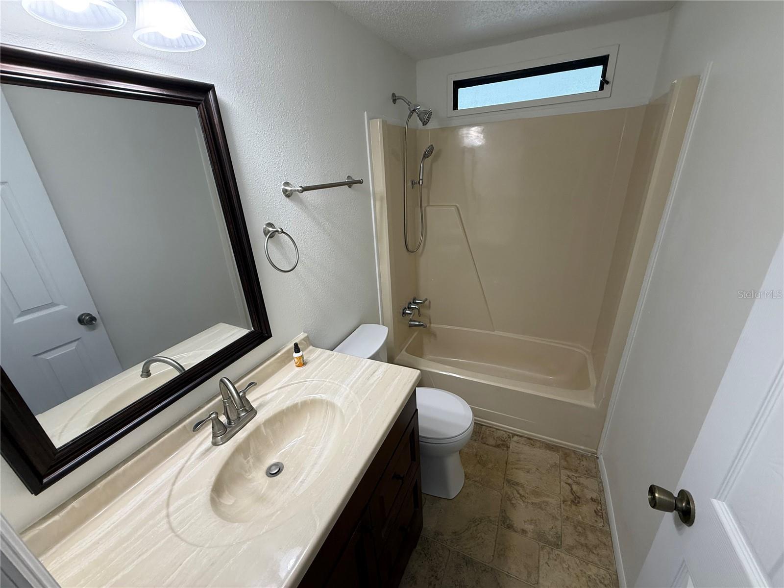 CONTINENTAL CNTRY CLUB INC RESIDENCE - Residential