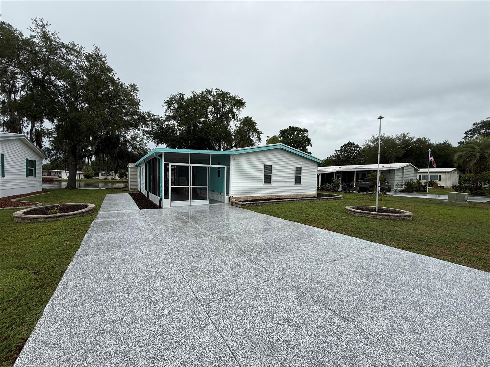 CONTINENTAL CNTRY CLUB INC RESIDENCE - Residential